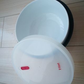 T-falクイックボウル（電子レンジ調理器具）の画像