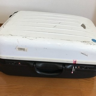 【無料】スーツケース（5日〜1週間用）の画像