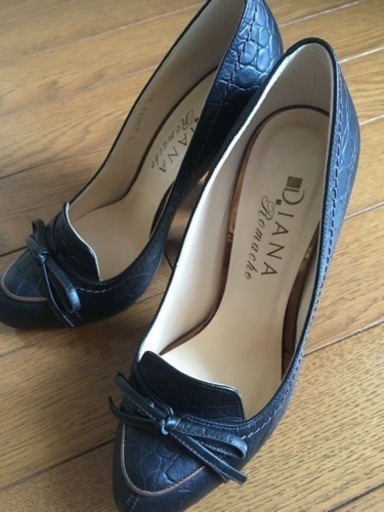 DIANAパンプス/一度使用のみの美品