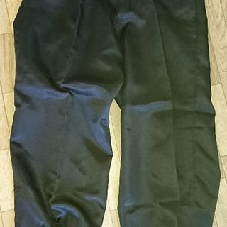 ニッカポッカ 黒