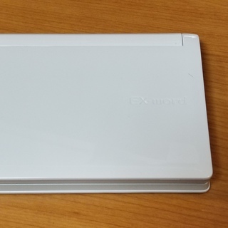 CASIOの電子辞書 韓国語モデル XD-B7600 新品ですの画像