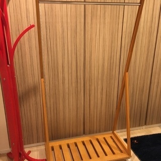 オシャレな洋服ラック