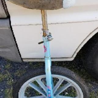 一輪車　黒タイヤ