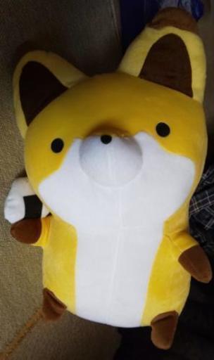 タヌキとキツネのぬいぐるみ(アミューズメント商品)