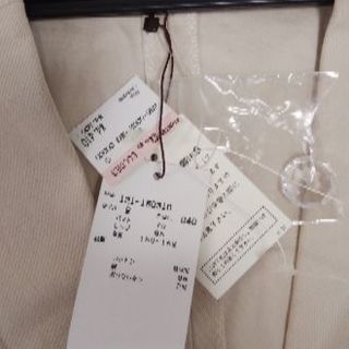 BODY　DRESSING　PROPOTION　のジャケット　新品タグ付きです。の画像