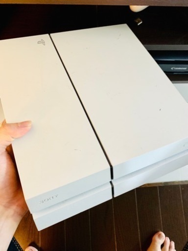 プレステ4中古、動作良好、箱無し、説明書なし。