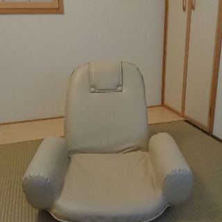 ニトリ回転座椅子肘掛け