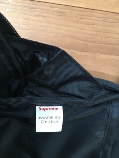 supremeショルダーバッグ