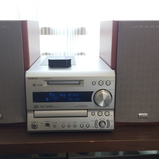 ONKYO オンキョー チューナーアンプ(FR-X7A CD/MD)＆2ウェイ バスレフ型 スピーカー D-SX7A＆Bluetoothレシーバー　ONKYOこだわりの超高品質な音質をスマホ・タブレットで楽しみたい方にお勧めの画像