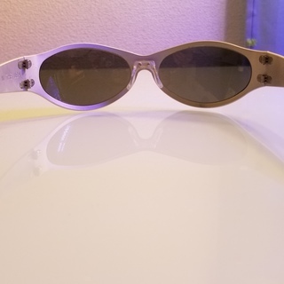 『G　サングラス』の画像