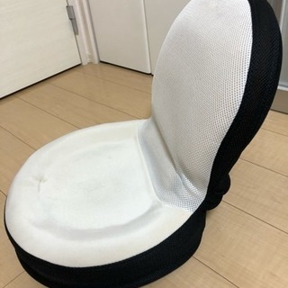 無料で差し上げます 座椅子 折りたたみ式 