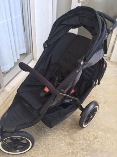 高級ベビーカー phil&teds