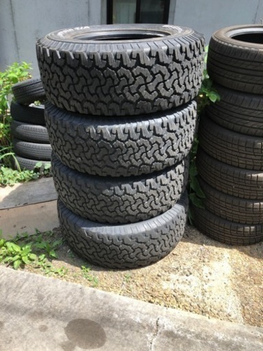 タイヤ、ホイール LT 305/65r18