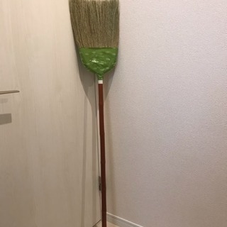 ほうきあげます 室内での使用のみ