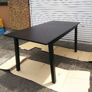 食卓テーブル
