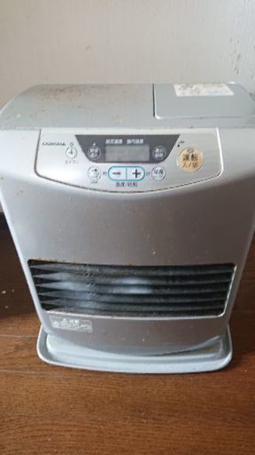 石油ファンヒーターです。
