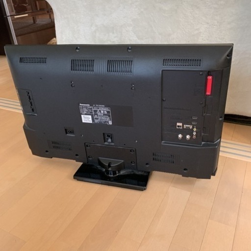 Panasonic VIERA 32型 TH-32D300 16年製
