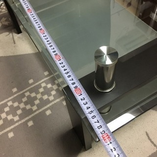ガラステーブルの画像