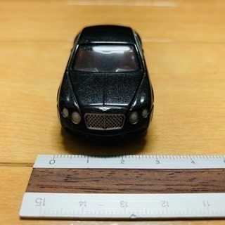 ベントレー ダイキャストミニカーの画像