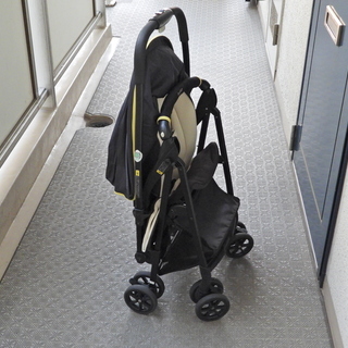 思い出ベビーカーの画像