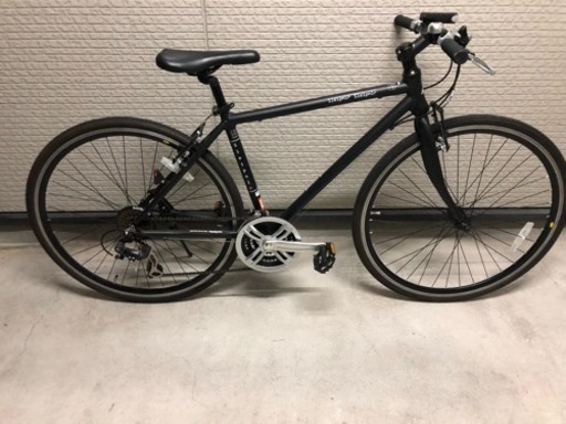 《美品》クロスバイク 21段変速 タイヤサイズ700C