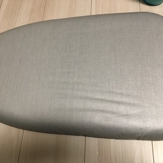 ニトリ アイロン台