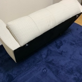 ソファ 薄いベージュの画像