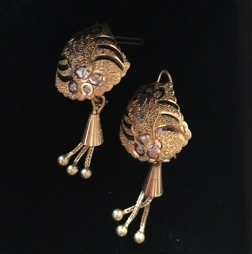 新品 22カラット 18 カラットユニークなデザイン 10万のゴルド 4万で
