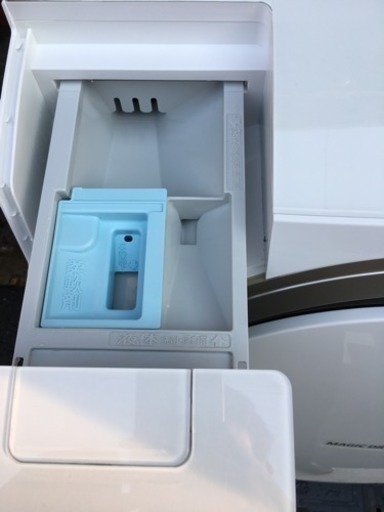 TOSHIBA  ドラム式洗濯乾燥機  9kg/6kg【2014年製】