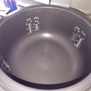 美品業務用炊飯器三相２００Ｖの画像