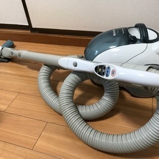 ナショナル 掃除機 【お話中】