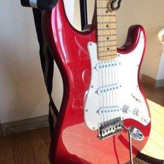 エレキギター（スタンド、シールドなどおまけ付）