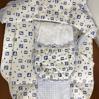 値下げします！ベビーキャリー そのまま寝具として変身！の画像