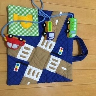 遊べるカバン