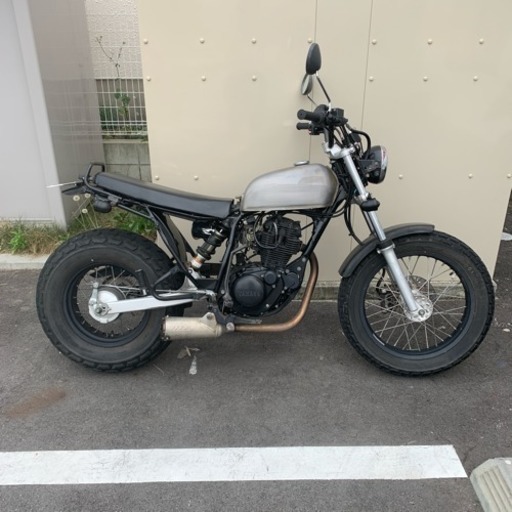 tw200e yamaha ヤマハ スカチューン ボバー