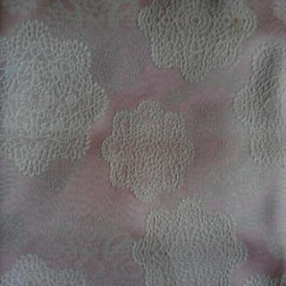 クロッシュカーテンの画像
