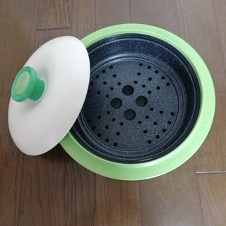 ニュークックアート グリーン　電子レンジ専用調理器