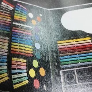 サクラ　クーピー、クレヨン等80点セット　新品未使用品の画像