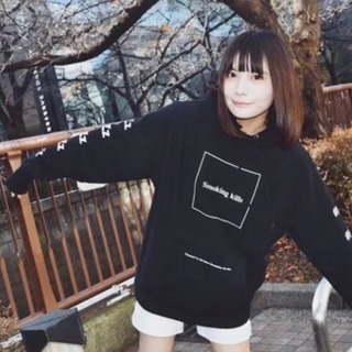 FR2 × zZz smoking kills パーカー