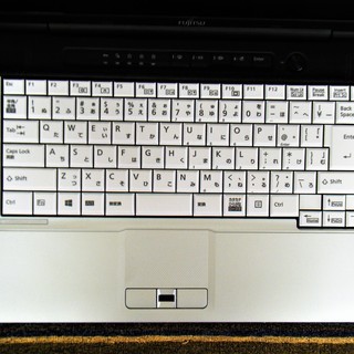 💗良品♪/15.6型液晶パネル/高性能🆙i5/光速☆彡SSD128GB/最新✨MS Office 2019📒✎/快適♬メモリ4GB/DVDSマルチ💿/HDMI📺/新品✨キーボード/すぐ使えるWindows10メディア作成ツール付💿/すぐ繋がるWi-Fi📶/点検整備清掃済み😊/FUJITSU LIFEBOOK E741/Dの画像
