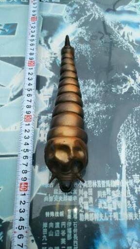 BANDAIモスラ幼虫