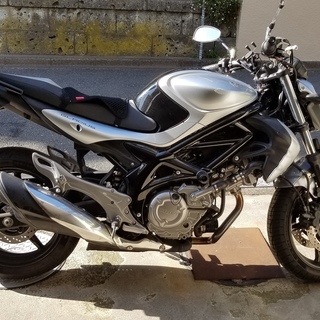 ★SUZUKI　グラディウス650　650V型エンジン