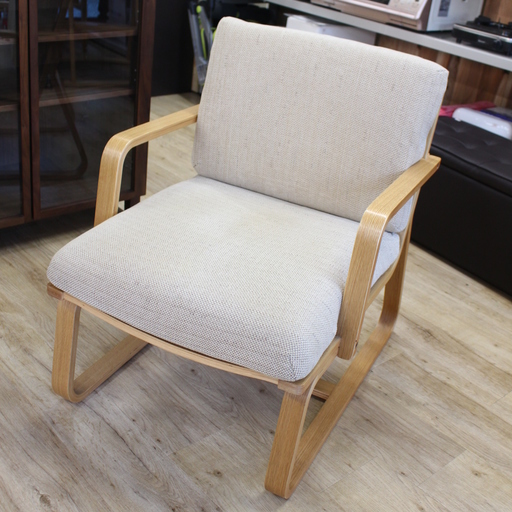 *R704)【美品】無印良品 MUJI リビングでもダイニングでもつかえるソファチェア モールドクッション アーム カバー付き 定価37880円