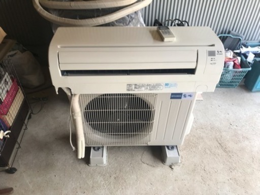 三菱ルームエアコン  MSZ-GV222-W