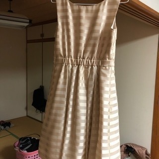 anysisドレスの画像
