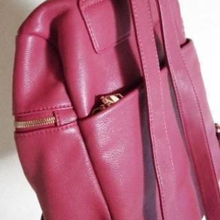 美品 リュック 大人かわいいの画像