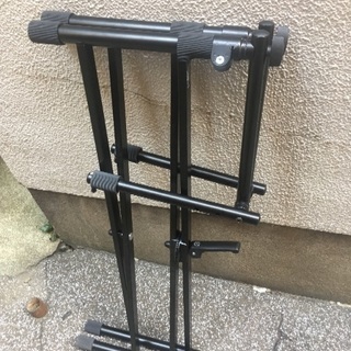 キーボードスタンド 2段の画像