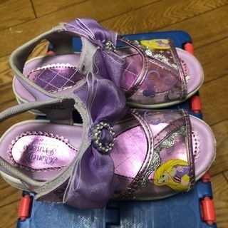 子供サンダルの画像