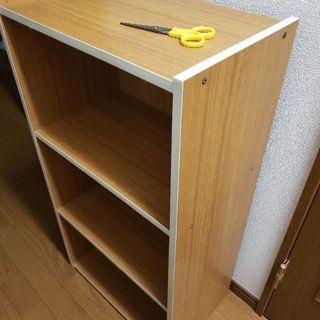 カラーボックス　縦29cm横47cm高さ90cm