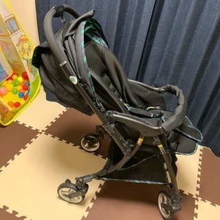 ピジョンランフィエフA型ベビーカーの画像